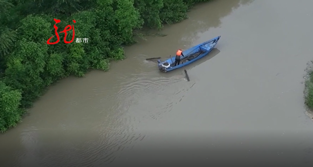 无人机拍摄证据，非法捕鱼无处遁形！