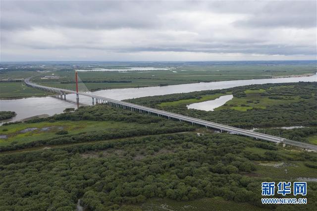 飞阅“华夏东极”抚远看小康