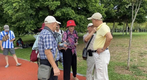 玩航拍、剪大片，退休后他们用小镜头实现大理想