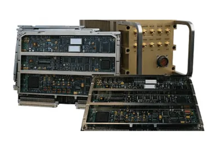 美海军新采购上千万美元机载干扰系统