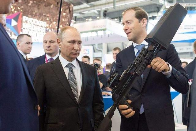 俄专门研发反无人机电子战系统，作用范围高达30公里，手自一体