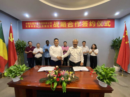 突破电动无人机航时瓶颈，华鼎科技总经理白子龙接受央视采访