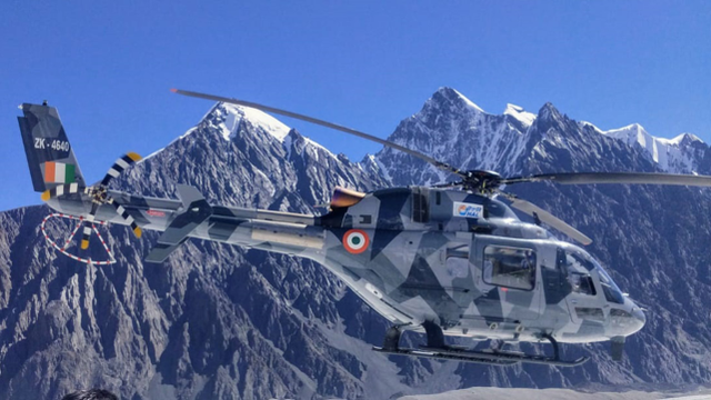 一声巨响，第11架印军机被击落，一点不在意？印度人：那只是废品