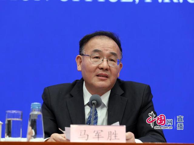 无人机、无人车送快递何时全面普及？官方：还需一个阶段