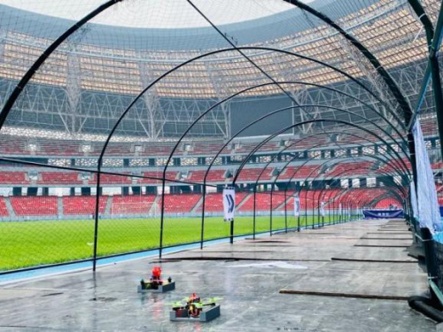 炫酷、好玩、刺激！无人机竞速“红灯笼”！