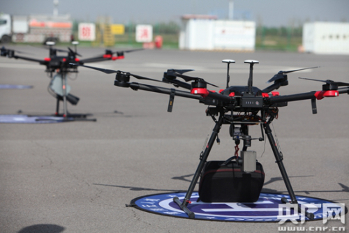 宁夏警用无人机实战演练“秀肌肉”