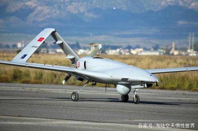 土耳其无人机重复叙利亚辉煌：亚美尼亚阵地炸成焦土，导弹被打残