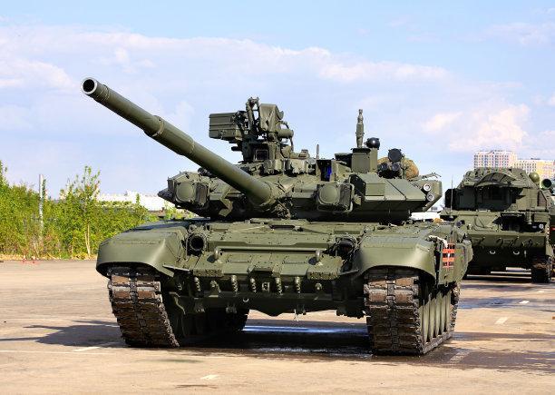 曾经的陆战之王—坦克竟被无人机击杀！现代战争中坦克还有用吗？