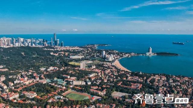 独爱这片秋天的海！500米高空俯瞰青岛海滨