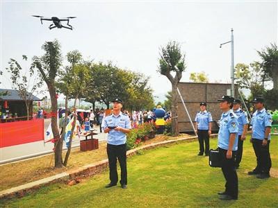 “空中警察”守护平安