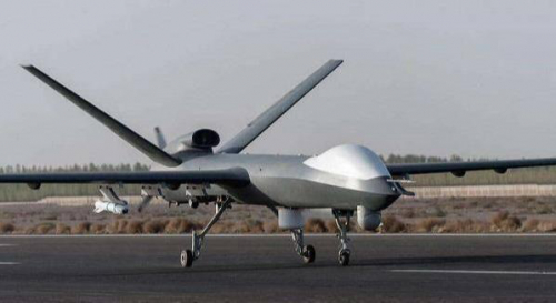 国产新发动机问世 助彩虹5无人机登上航空母舰