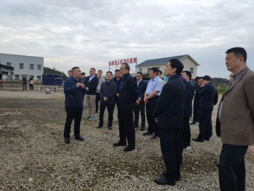 四川省人大常委会副主任王宁一行到“纵横北川无人机飞行基地”调研