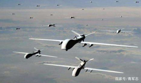 无人机重新定义战场，坦克沦为“败将”，中国却拿出更强大的杀器