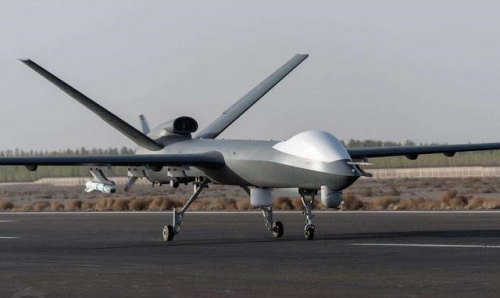 国产洲际无人机问世！航发性能独步世界，120小时续航远超轰6K