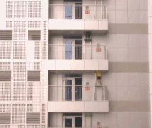 变态无人机，简直是捉奸神器！