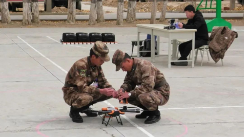 长江边巡湖高原上集训 小小SAGA身影忙