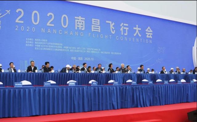 我国翼龙10再次现身，90公里外精确摧毁混凝土工事，此前专供歼20