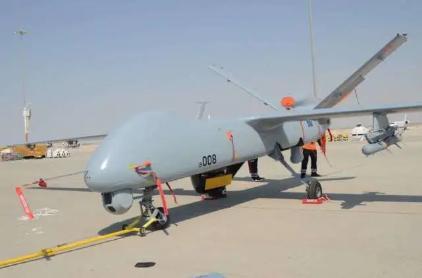 紧张局势增加印军大批T-72部署边境，阿塞拜疆战法给我们提了个醒