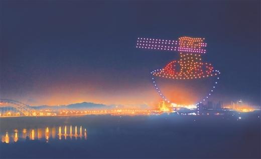 柳州无人机“螺蛳粉”惊艳全城！