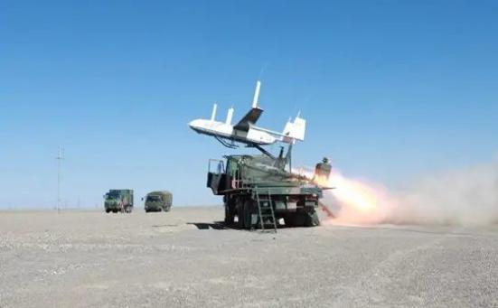 遭中方无人机24小时监视，印军被迫撤出关键阵地，莫迪终于服软了