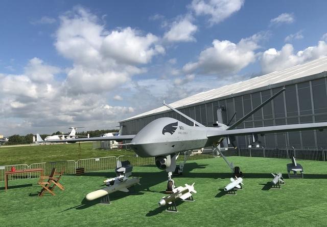 4天就打服对手？翼龙2非洲战场所向披靡，击毁12架土耳其无人机