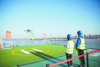 无人机驾驶员：当“飞手”易，成“好手”难