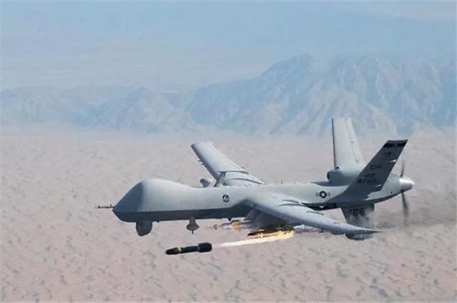 无人机打响第一枪！印军士兵火速撤离班公湖，俄：这一天终于到来