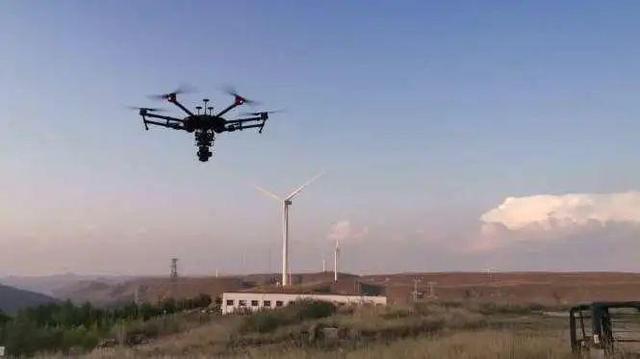 他们是大风车的好“医生”！闵行这家企业将自检无人机送上了国际舞台