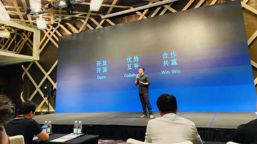 科比特2020新品发布会圆满落幕，行业首发20公里图传距离支持双控功能遥控器新品