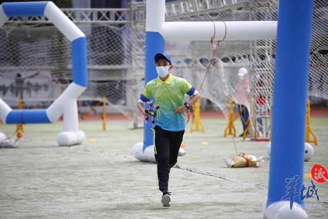 粤港澳大湾区青少年无人机科创嘉年华活动在深圳举行