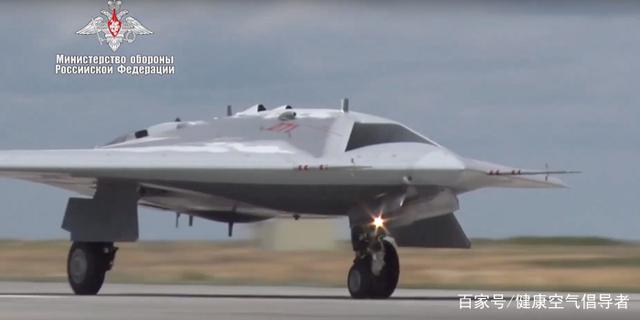 俄罗斯正在为其Su-57隐形战斗机测试自己的“忠实机翼”无人机