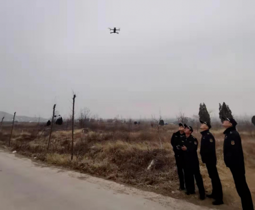 宁阳利用“无人机”巡查打造空中“城管”