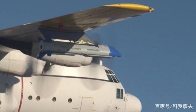 当头一棒！9次尝试全部失败！美军黑科技无人机遭遇重大挫折