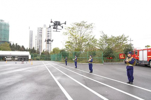 无人机助力消防救援，贵州开启无人机消防新篇章