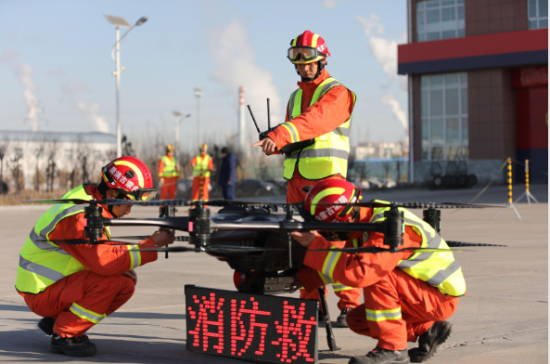 硬核来袭！消防无人机引领呼和浩特应急救援“新势力”