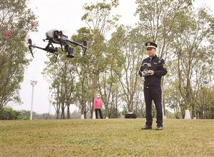 无人机助力城市管理 监管非法捕钓行为