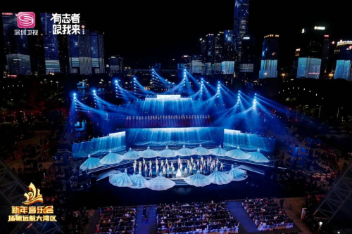 1400架无人机点亮夜空！这台音乐会给你不一样的视觉体验