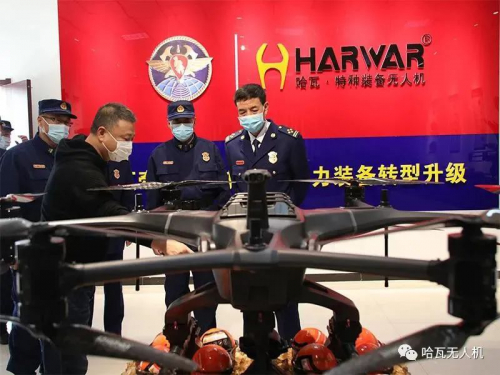内蒙古自治区消防救援总队领导检查指导呼和浩特市哈瓦消防无人机联合实验室工作