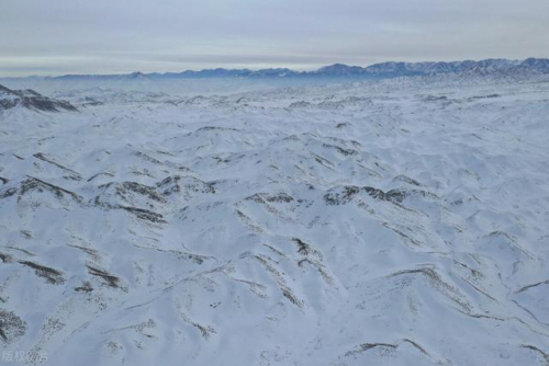 无人机拍摄新疆博尔塔拉蒙古自治州境内的岗吉格山