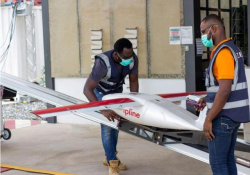 辉瑞疫苗都能运？在缺乏冷链的非洲，一国选用无人机送新冠疫苗