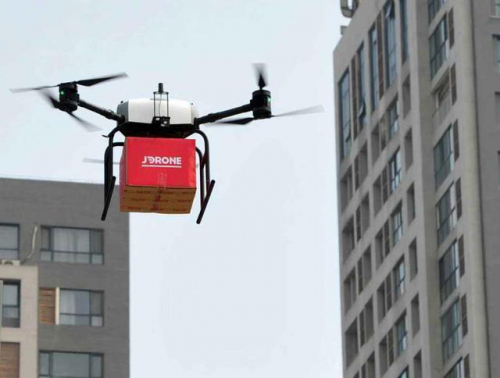 打通战场投送最后一公里！无人机功不可没，未来战场后勤发生巨变