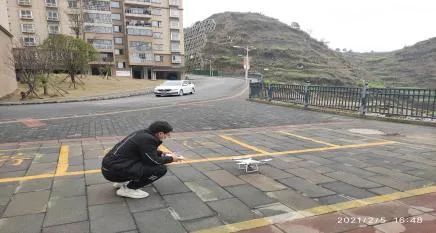 “无人机＋踏查” 让罂粟无处藏身！