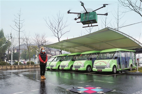 “老杨”和他的无人机邮路