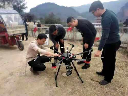 广丰区应急管理局组织应急救援队员开展无人机实战训练