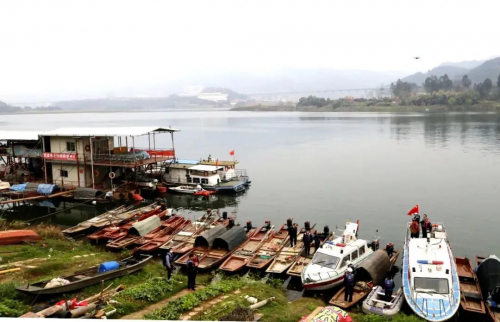 福建省开展禁渔联合执法，首次启用“水陆空”立体执法监管新模式