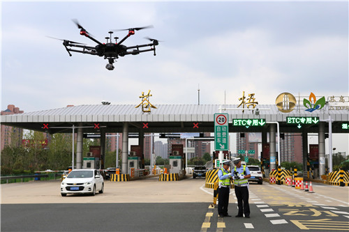 强化技能训练·延伸警务触角——连云港无人机成为平安好帮手 