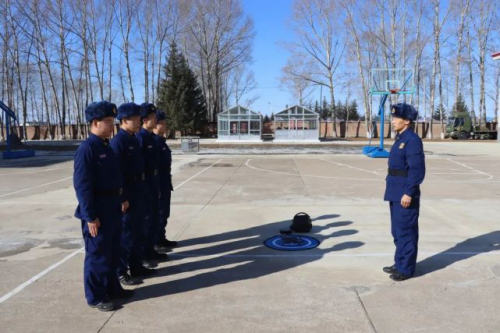 锻造火场勘察“千里眼”——毕拉河大队扎实开展无人机训练