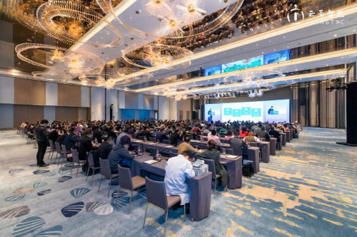 云圣智能亮相油气行业 无人值守站建设如虎添翼