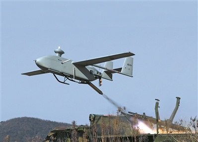 “空中鹰眼”透视战场——第72集团军某旅女子无人机分队实战化训练掠影