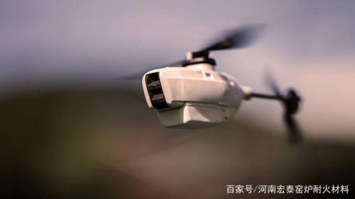 仅有手指大小！美军纳米无人机 回传实时视频信号 配三个摄像头